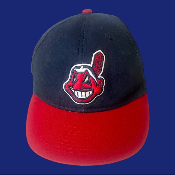 Old stock Cleveland indians chief wahoo YOUTH baseball cap SnapBack hat - Picture 9 of 9